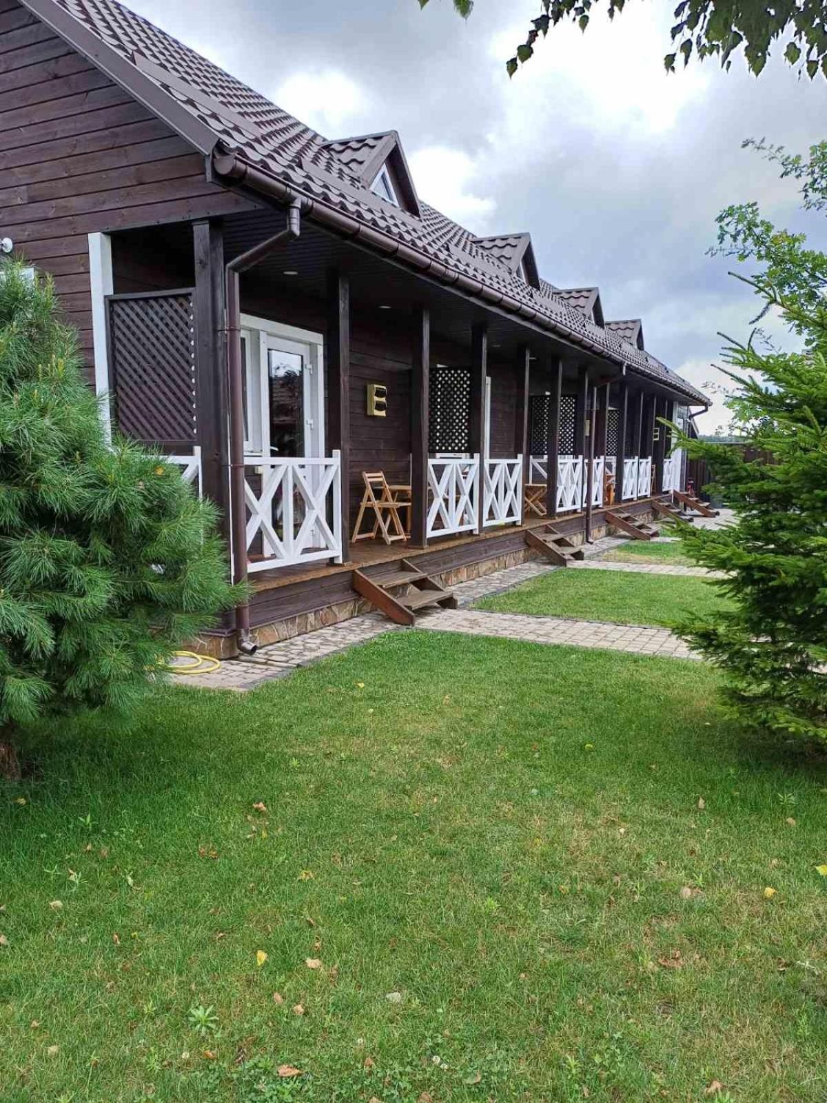 Ostrivky Hotel Svityaz' Exterior photo