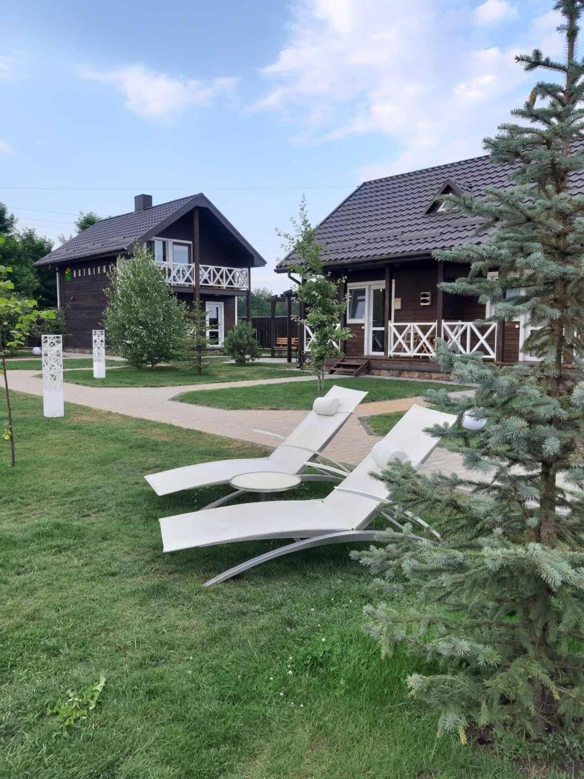 Ostrivky Hotel Svityaz' Exterior photo
